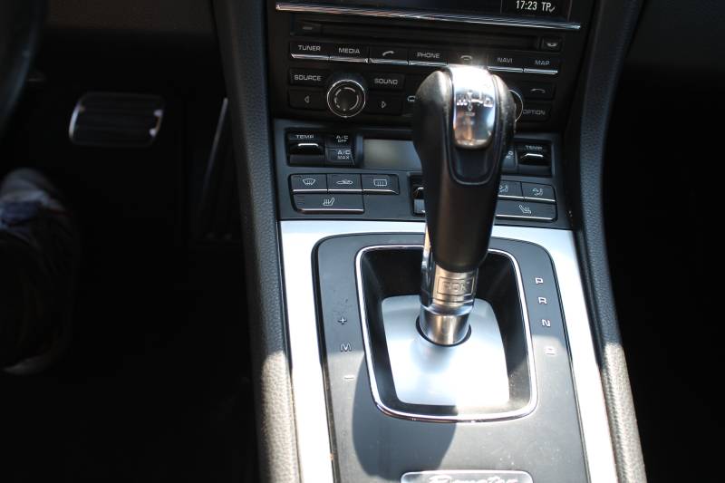 A vendre Porsche Boxster S 981 3.4l 315ch à côté de Lyon