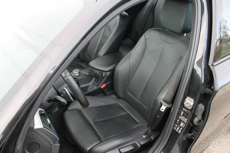 A vendre BMW 140i 2016 340ch BVA à Beynost proche de Lyon